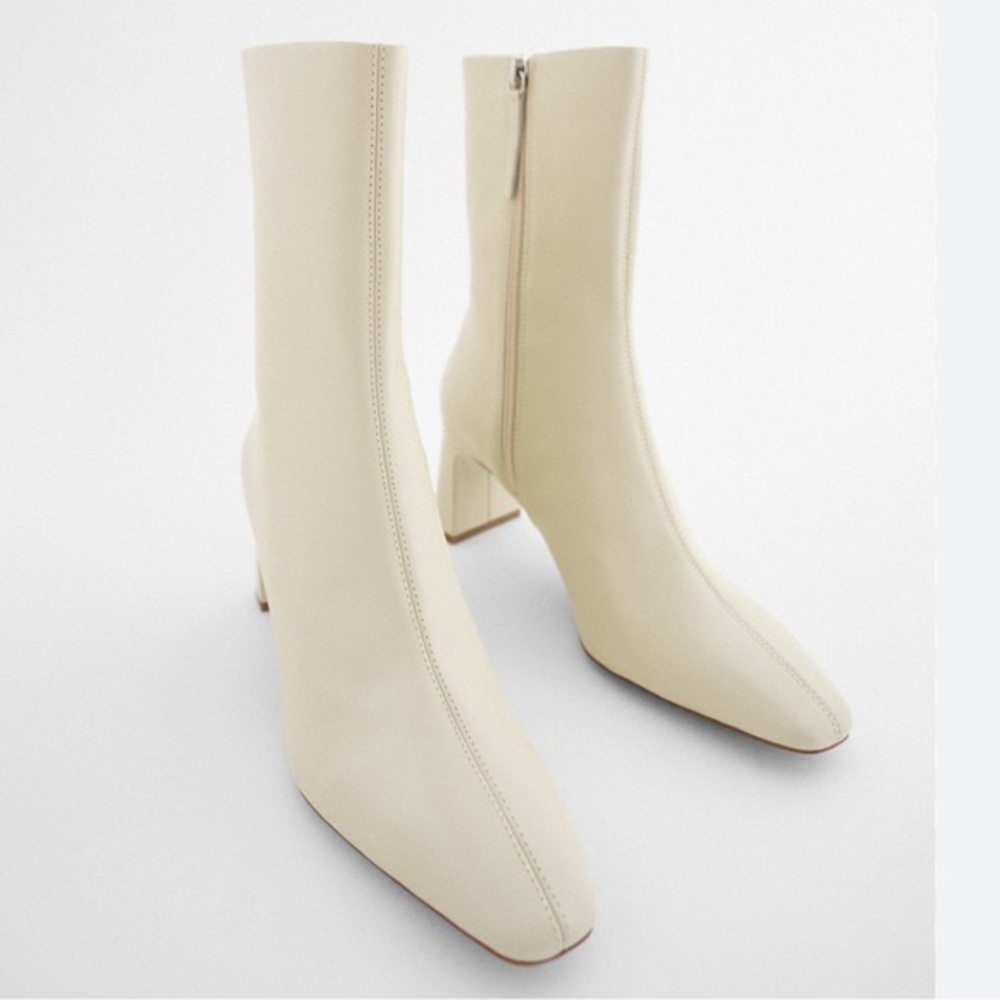 NWT Zara soft leather high heeled ankle boots in off white size EU 38/ US 7.5